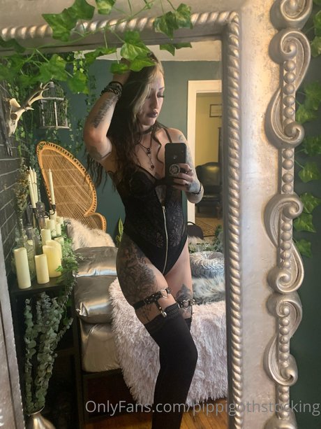 Nacktes geleaktes OnlyFans-Foto von Pippigothstocking