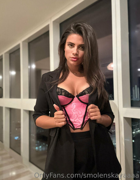 Nacktes geleaktes OnlyFans-Foto von Yeva Smolenska