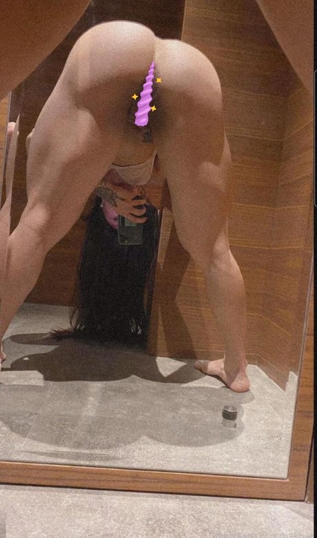 Nacktes geleaktes OnlyFans-Foto von Bakhar Nabieva