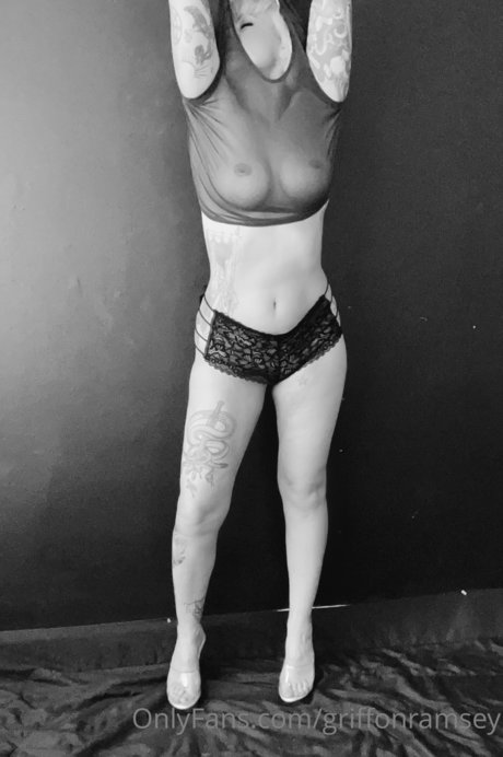 Nacktes geleaktes OnlyFans-Foto von Griffon Ramsey