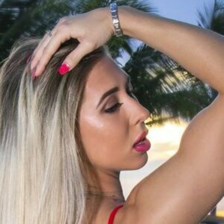 Nacktes geleaktes OnlyFans-Foto von Alexandria Christa