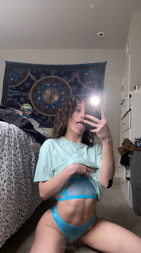 Nacktes geleaktes OnlyFans-Foto von Britni Kitten