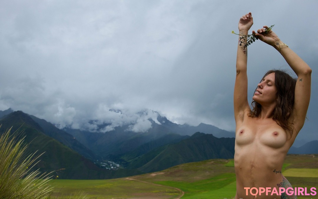 Nacktes geleaktes OnlyFans-Foto von Touched By Nature #1095