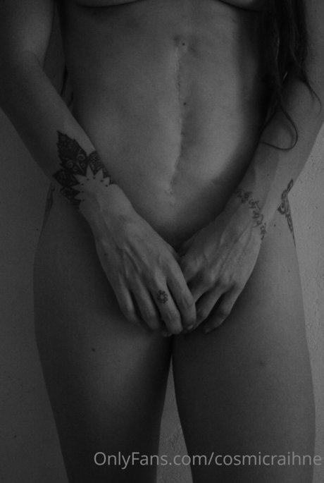 Nacktes geleaktes OnlyFans-Foto von Touched By Nature