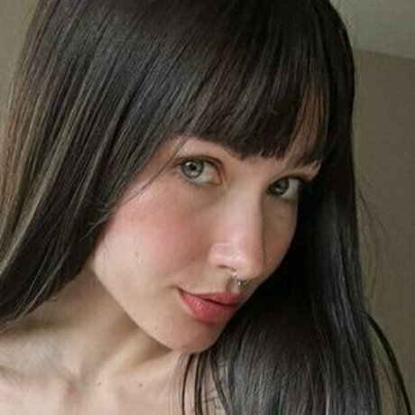 Nacktes geleaktes OnlyFans-Foto von Lovelyaine