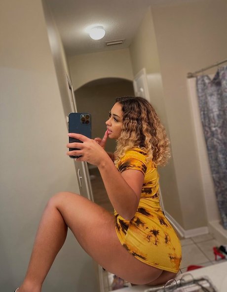 Nacktes geleaktes OnlyFans-Foto von Stacia Darae