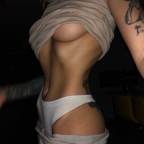 Nacktes geleaktes OnlyFans-Foto von Prekrvti