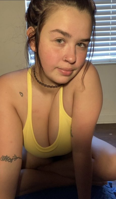 Nacktes geleaktes OnlyFans-Foto von Maddie May