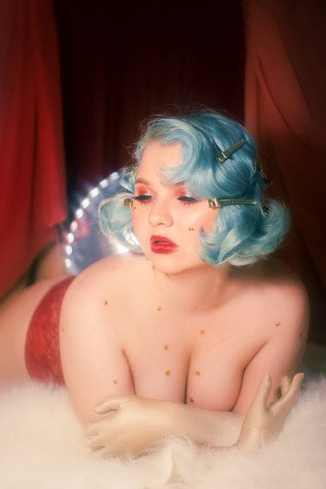 Nacktes geleaktes OnlyFans-Foto von Venus