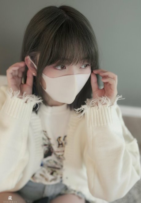 Nacktes geleaktes OnlyFans-Foto von Hong Kong Doll