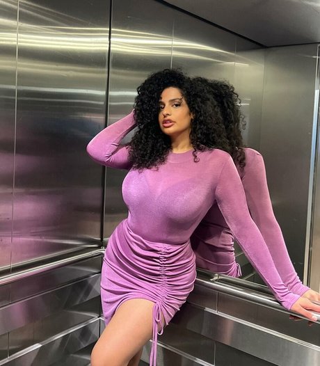 Nacktes geleaktes OnlyFans-Foto von Annamaria