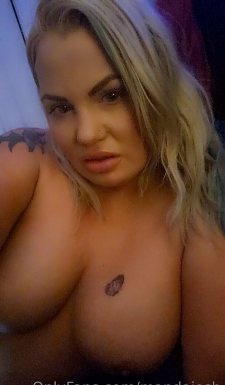 Nacktes geleaktes OnlyFans-Foto von Mandajosh