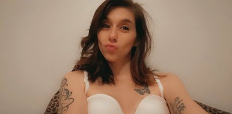 Nacktes geleaktes OnlyFans-Foto von Prettypixie113