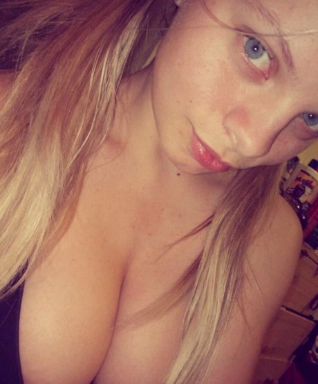 Nacktes geleaktes OnlyFans-Foto von Prettykitty996