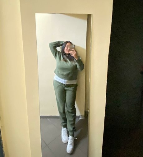 Nacktes geleaktes OnlyFans-Foto von Letizia Scrivani
