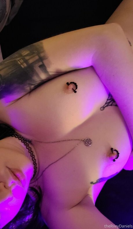 Nacktes geleaktes OnlyFans-Foto von Therileydaniels