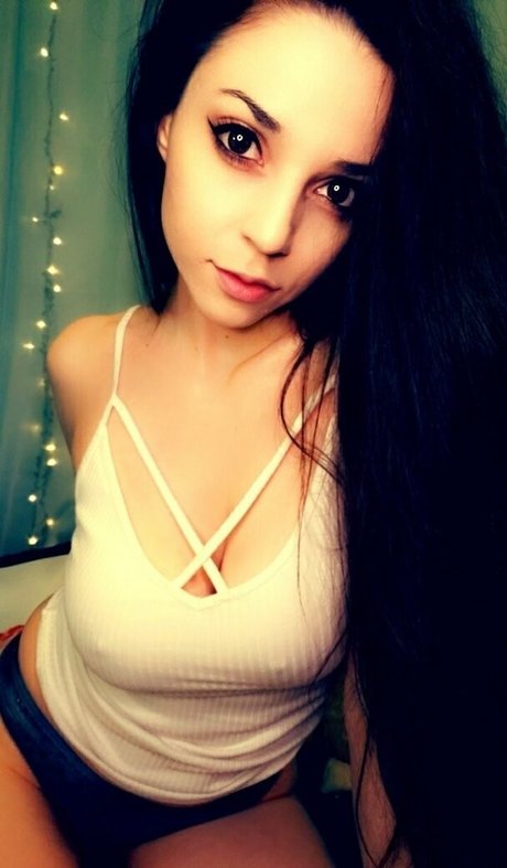 Nacktes geleaktes OnlyFans-Foto von Kitkatterson
