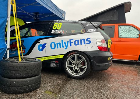Nacktes geleaktes OnlyFans-Foto von Mansellracing