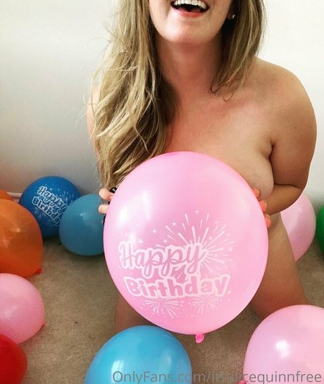 Nacktes geleaktes OnlyFans-Foto von Itsalicequinnfree