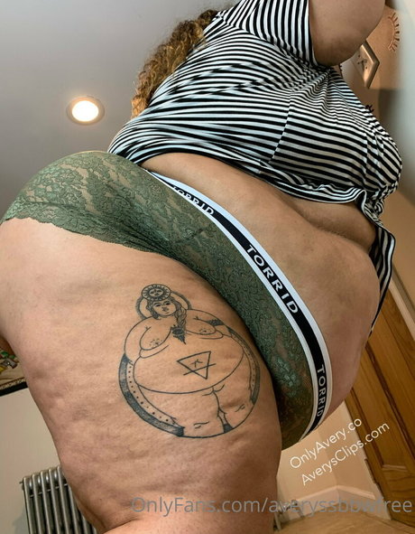 Nacktes geleaktes OnlyFans-Foto von Averyssbbwfree