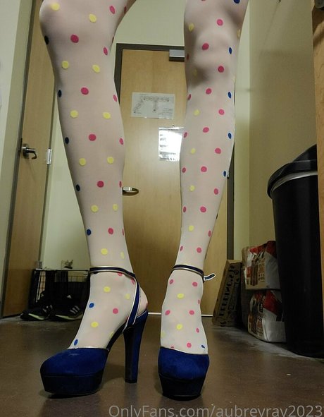 Nacktes geleaktes OnlyFans-Foto von Aubreyray2023