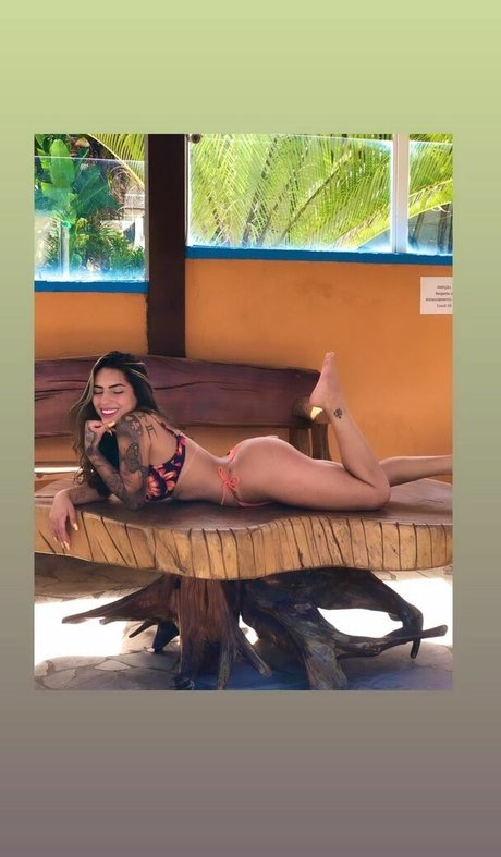 Nacktes geleaktes OnlyFans-Foto von Kauane Siqueira