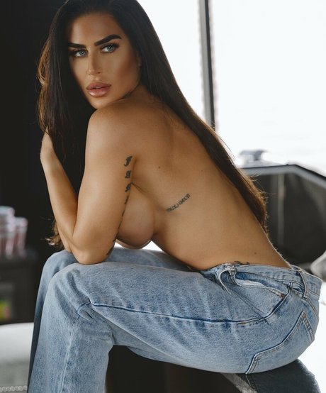 Lindsay Moreno