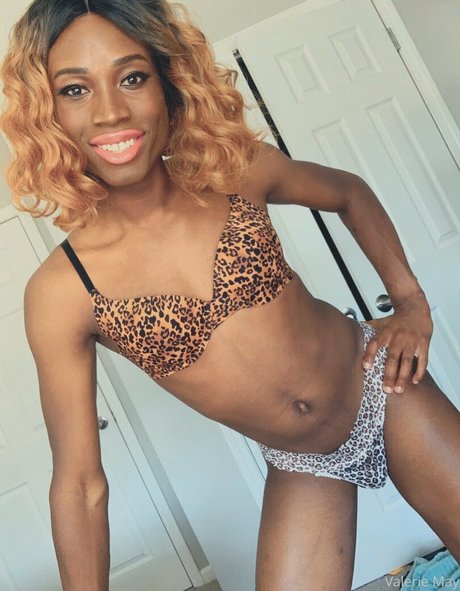 Nacktes geleaktes OnlyFans-Foto von Itsvaleriemay