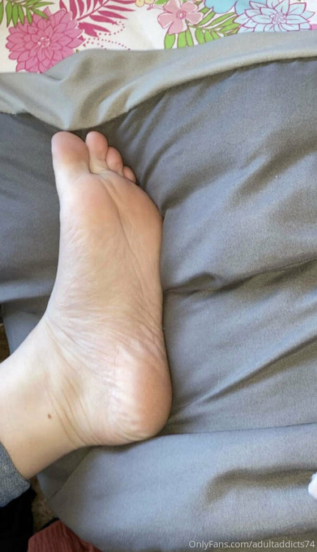 Nacktes geleaktes OnlyFans-Foto von Adultaddicts6883