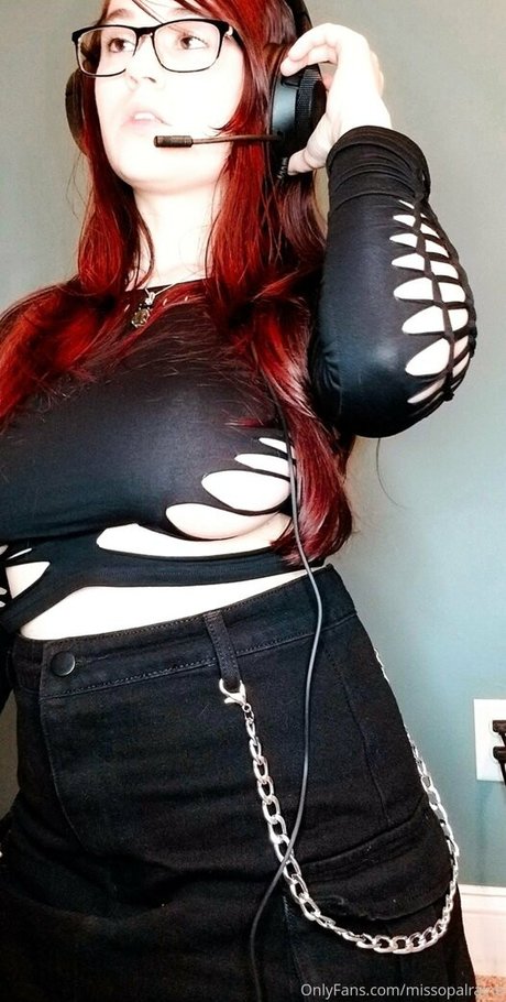 Nacktes geleaktes OnlyFans-Foto von Missopalraine