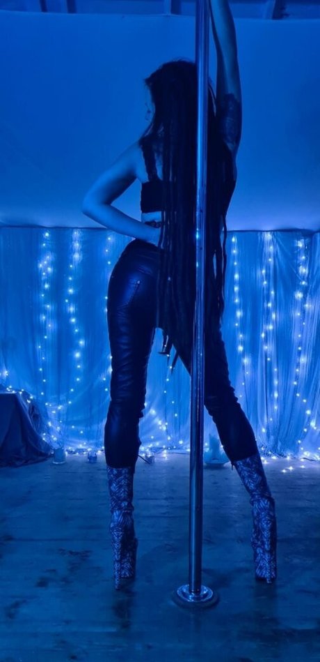 Nacktes geleaktes OnlyFans-Foto von Blazediablo