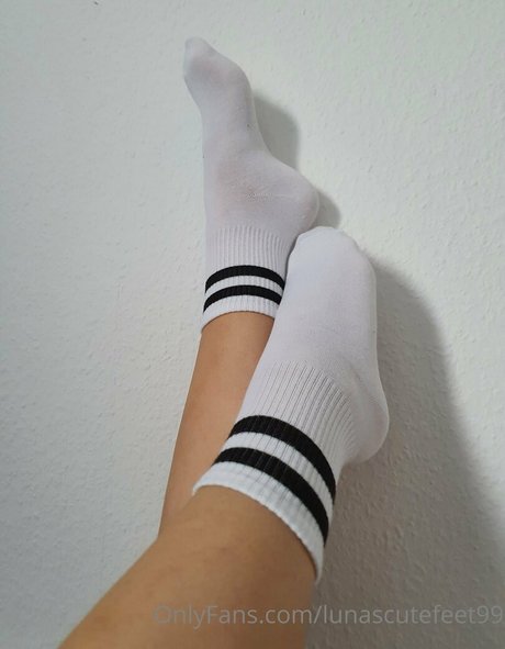 Nacktes geleaktes OnlyFans-Foto von Lunascutefeet99