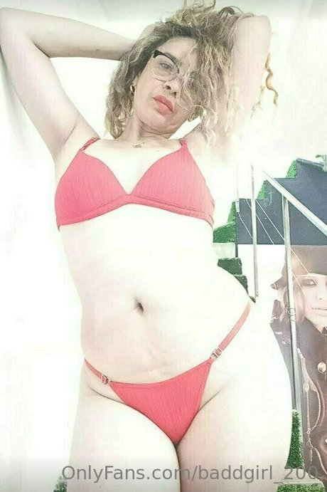 Nacktes geleaktes OnlyFans-Foto von Baddgirl200
