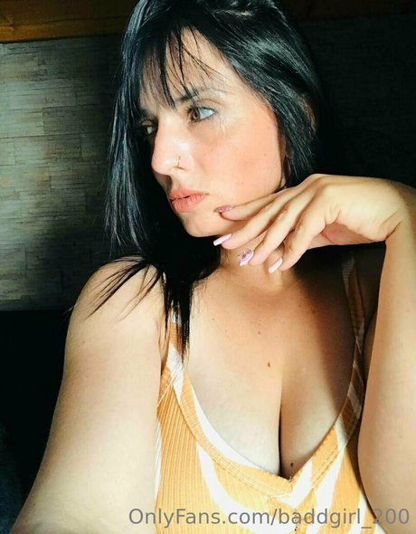 Nacktes geleaktes OnlyFans-Foto von Baddgirl200