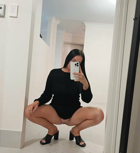 Itssashavalentine