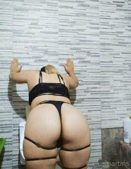 Nacktes geleaktes OnlyFans-Foto von Floresmartins