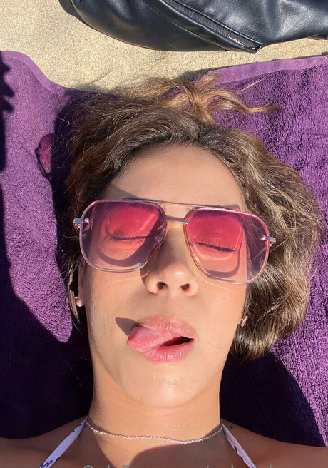 Nacktes geleaktes OnlyFans-Foto von Valerialovesu