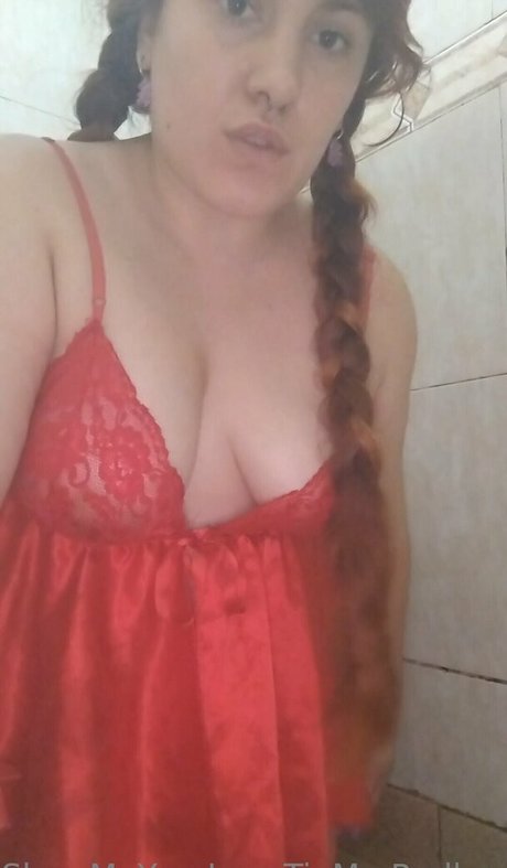 Nacktes geleaktes OnlyFans-Foto von Redheaduwur