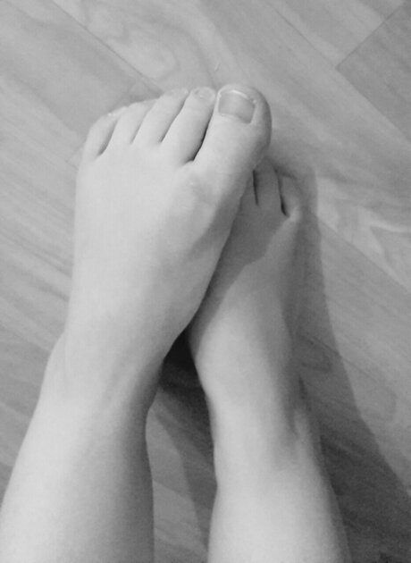 Nacktes geleaktes OnlyFans-Foto von Feet4u