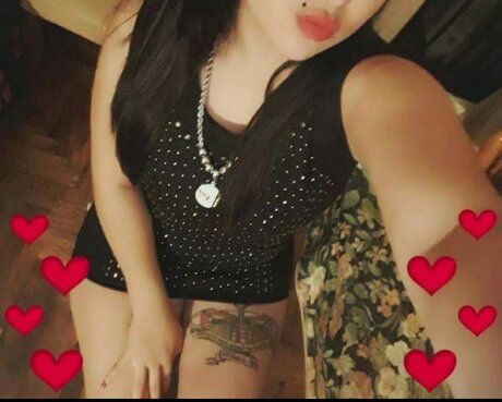 Nacktes geleaktes OnlyFans-Foto von Lunamia