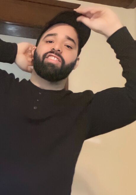 Nacktes geleaktes OnlyFans-Foto von Beardedboy