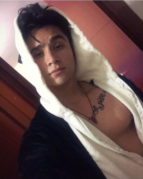Nacktes geleaktes OnlyFans-Foto von Esteban Moreno