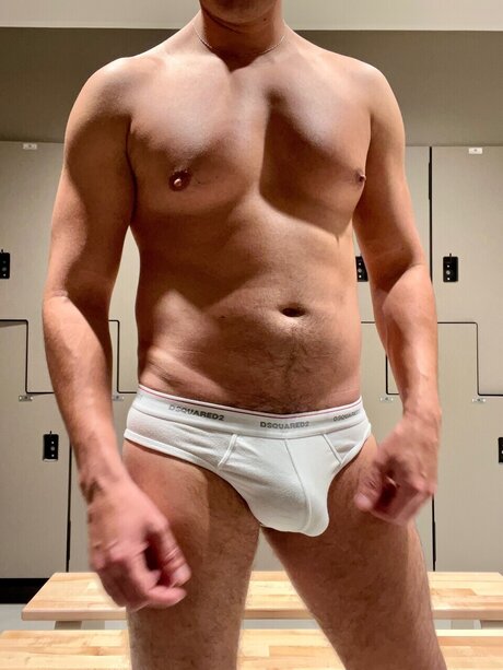 Nacktes geleaktes OnlyFans-Foto von Male2male