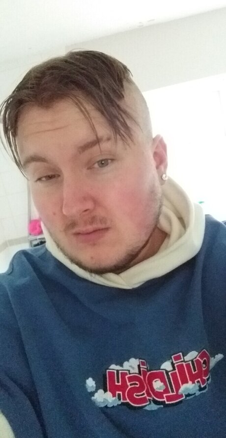 Nacktes geleaktes OnlyFans-Foto von Chris Town