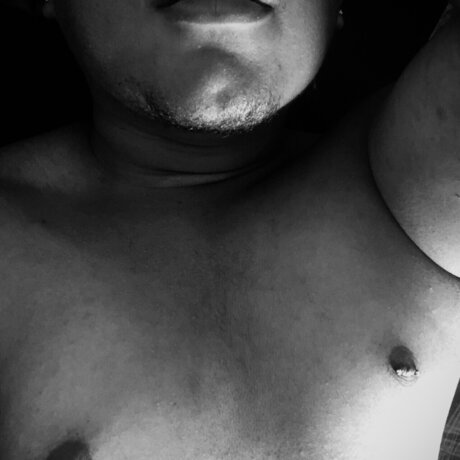Nacktes geleaktes OnlyFans-Foto von Json X