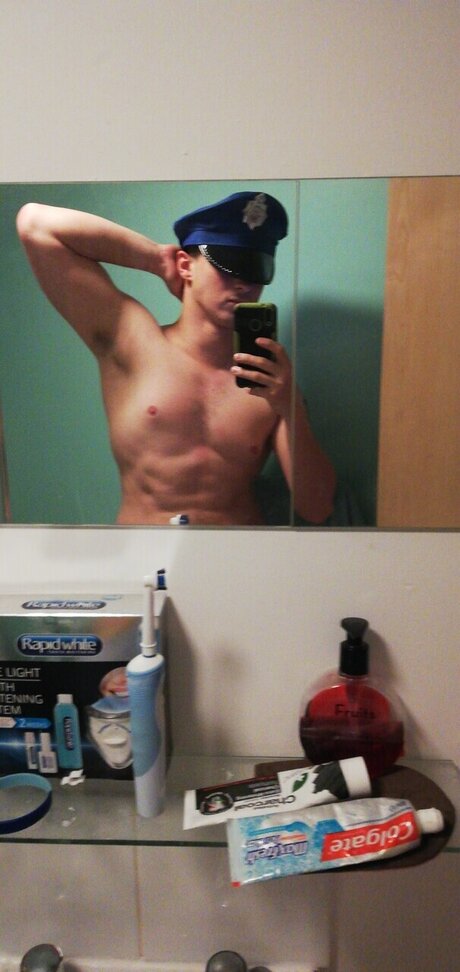 Nacktes geleaktes OnlyFans-Foto von Alex