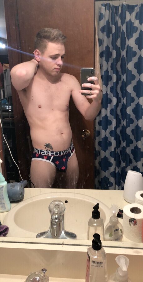 Nacktes geleaktes OnlyFans-Foto von Jameson