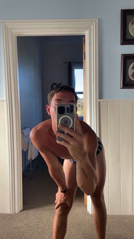 Sharaz Simonsen