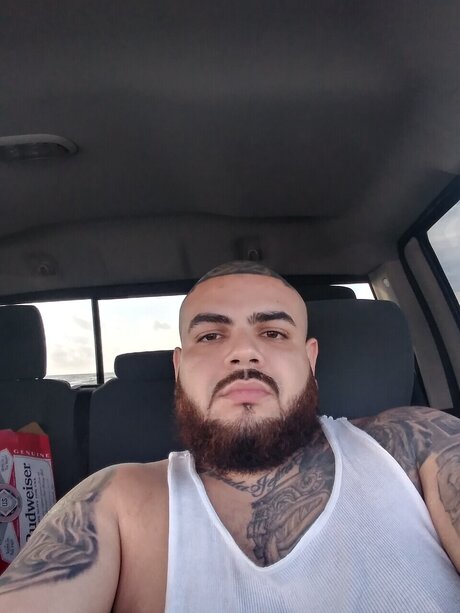 Nacktes geleaktes OnlyFans-Foto von Manedaddy