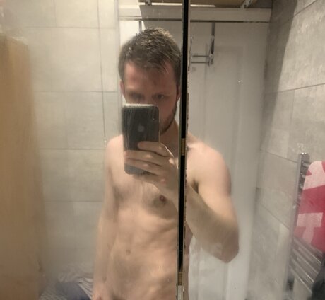 Nacktes geleaktes OnlyFans-Foto von Justforcum